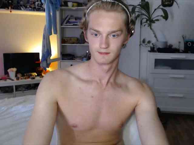 DanielYumm Sex Cam Show