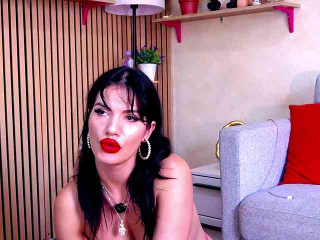 RaniaMuse webcam