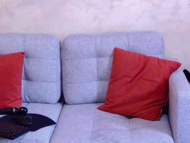 RaniaMuse webcam