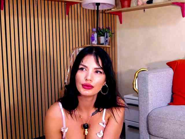 RaniaMuse webcam