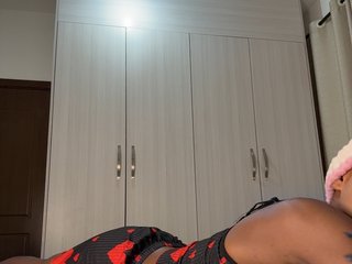 SakuraSweetie Porn Show