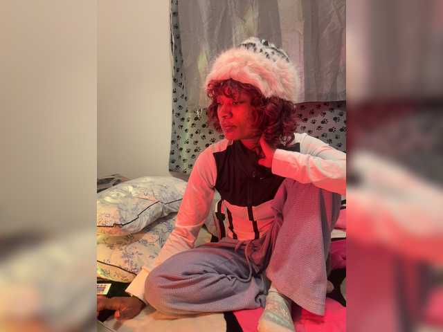 halina live cam on BongaCams
