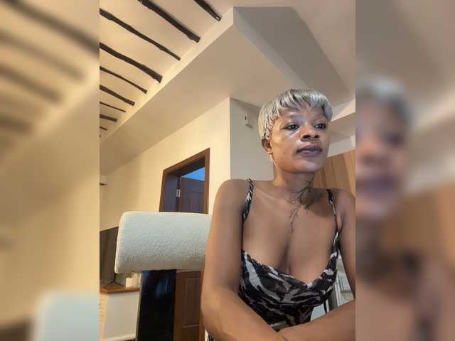 halina live cam on BongaCams