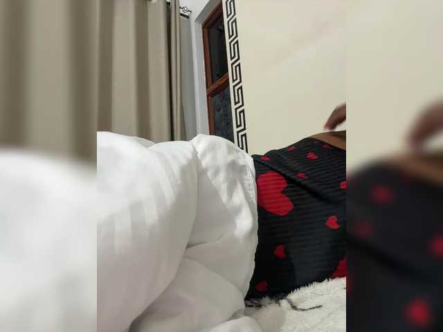 halina live cam on BongaCams