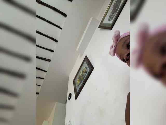 SakuraSweetie webcam