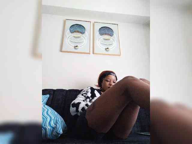 SakuraSweetie webcam