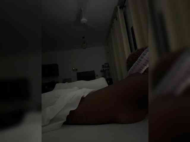 SakuraSweetie webcam
