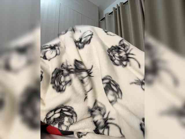 SakuraSweetie webcam