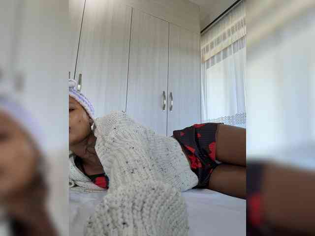 SakuraSweetie webcam