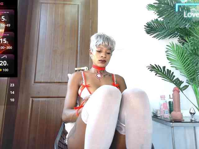 SakuraSweetie webcam