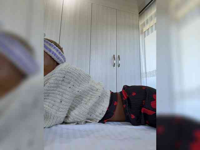 SakuraSweetie webcam