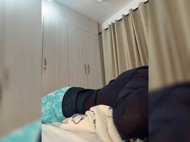 SakuraSweetie webcam