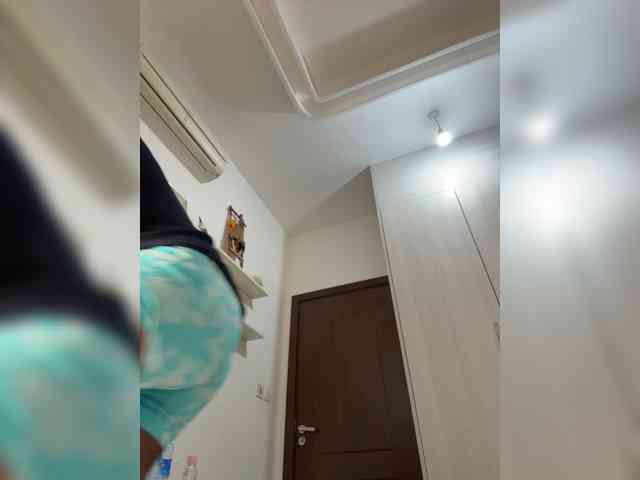 SakuraSweetie webcam