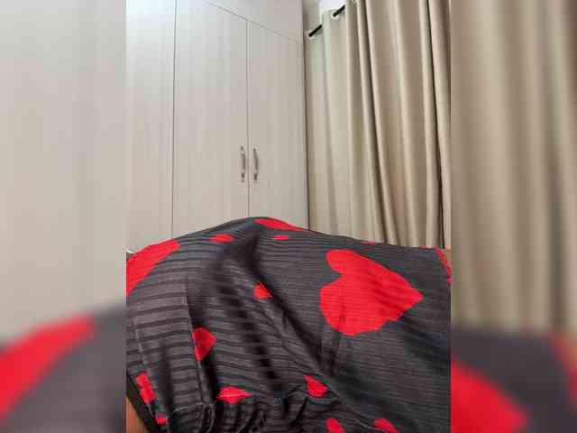 SakuraSweetie webcam