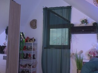 VixenIvy Porn Show