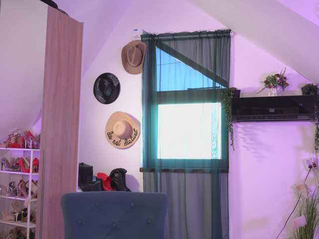 VixenIvy live webcam show