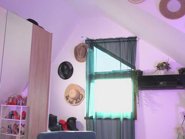 VixenIvy live webcam show