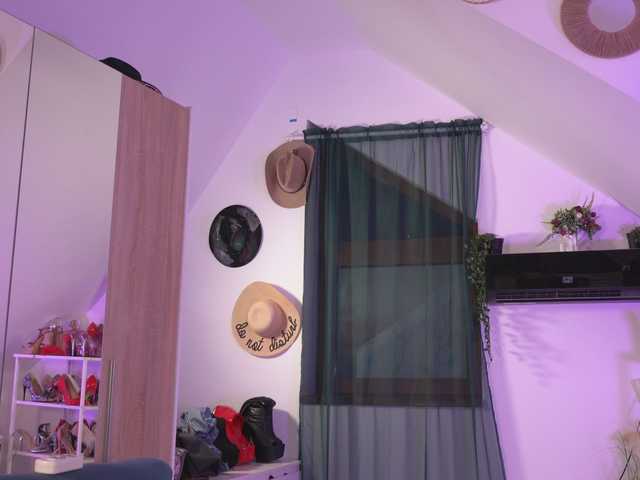 VixenIvy live webcam show
