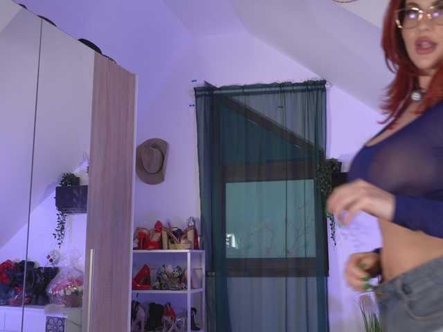 VixenIvy live cam on BongaCams