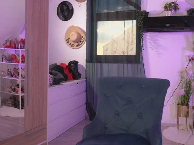 VixenIvy live webcam show