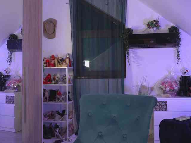 VixenIvy webcam