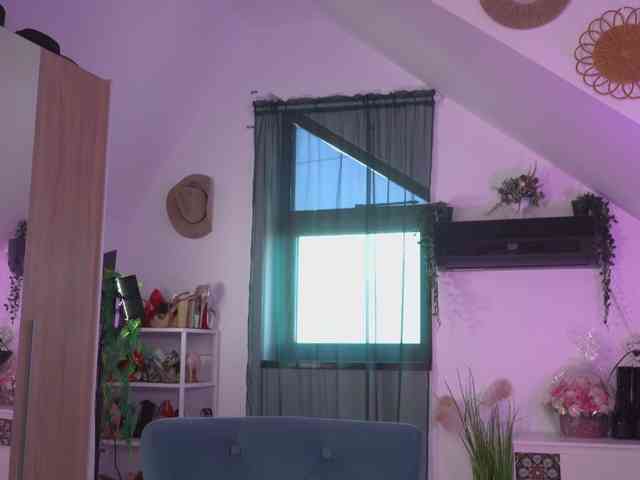 VixenIvy webcam