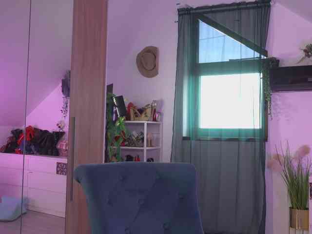 VixenIvy webcam