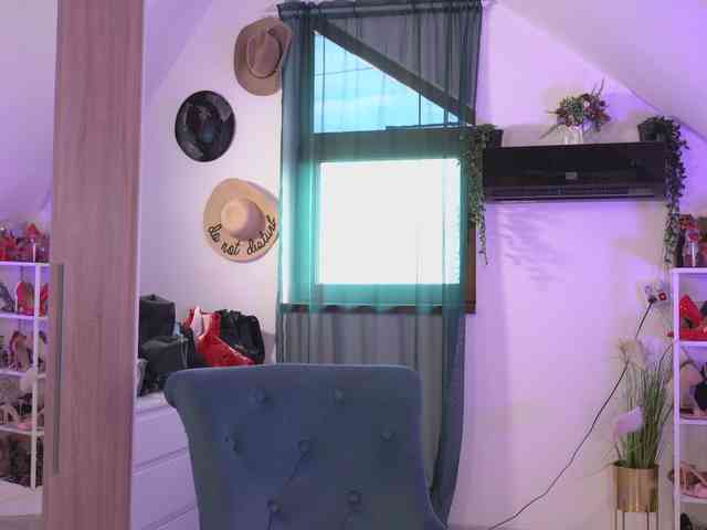 VixenIvy webcam