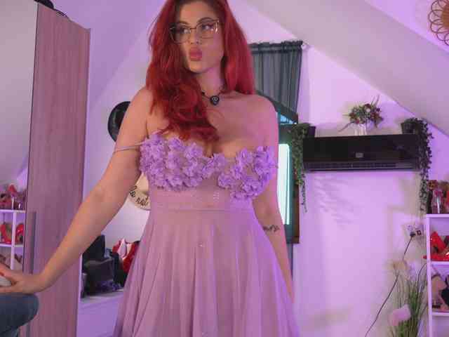 VixenIvy webcam