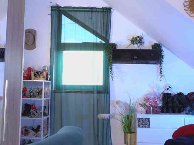 VixenIvy webcam