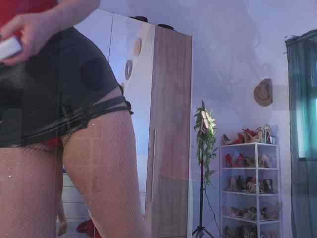 VixenIvy webcam
