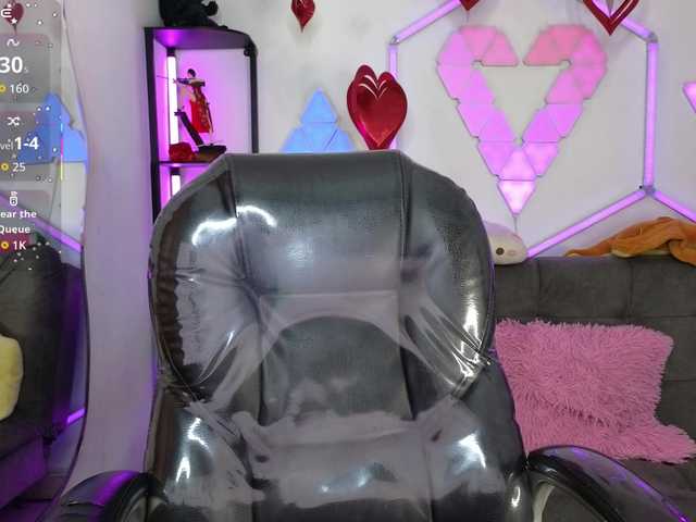 MiaAdams live webcam show