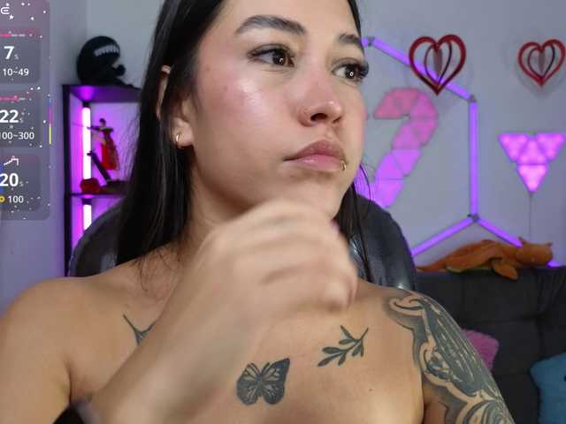MiaAdams live webcam show