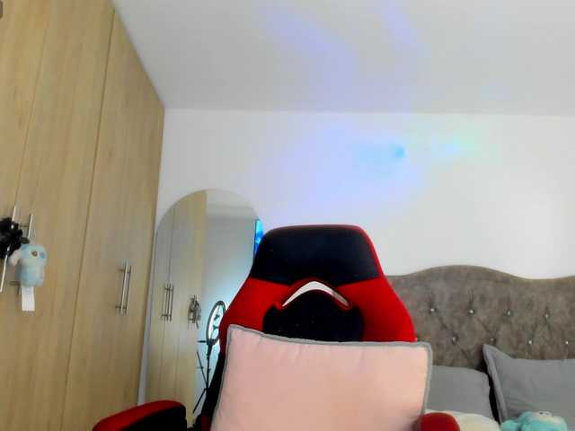 MiaAdams