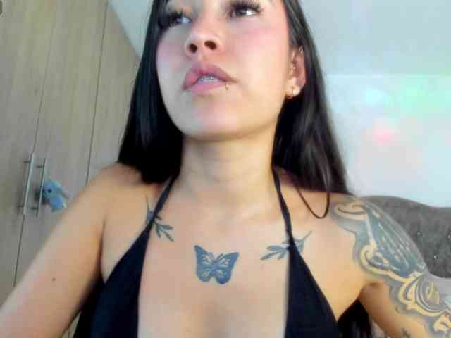 MiaAdams