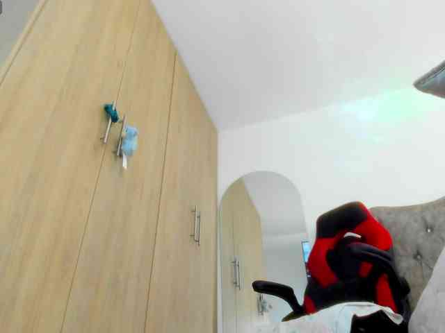 MiaAdams webcam