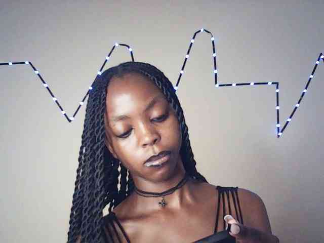 Malaika-Nior Live Webcam on BongaCams