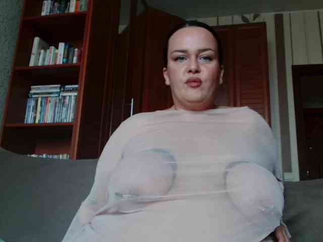 KatyushaBelly webcam