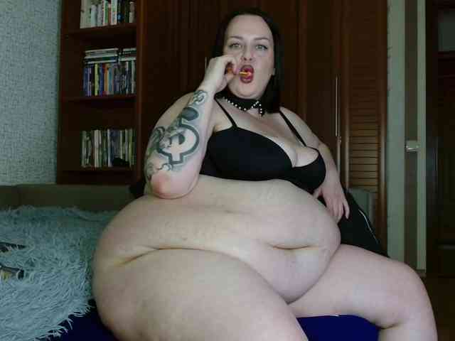 KatyushaBelly webcam