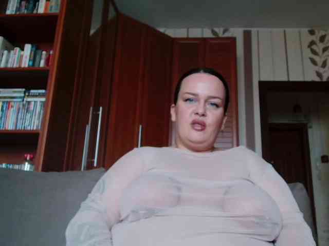 KatyushaBelly webcam