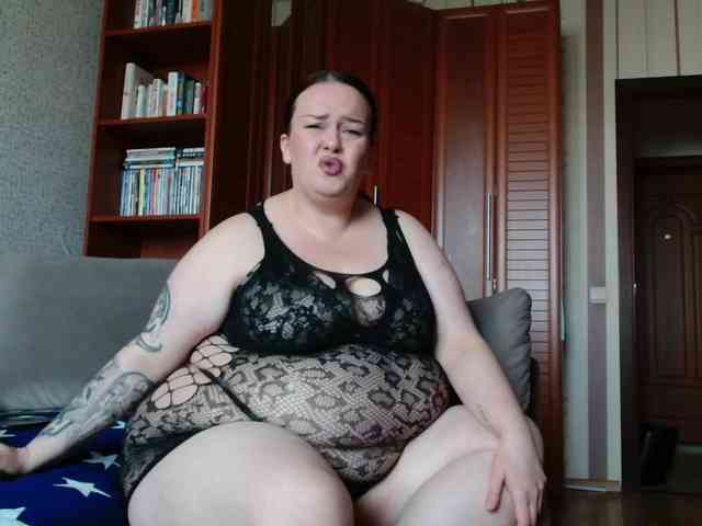 KatyushaBelly webcam