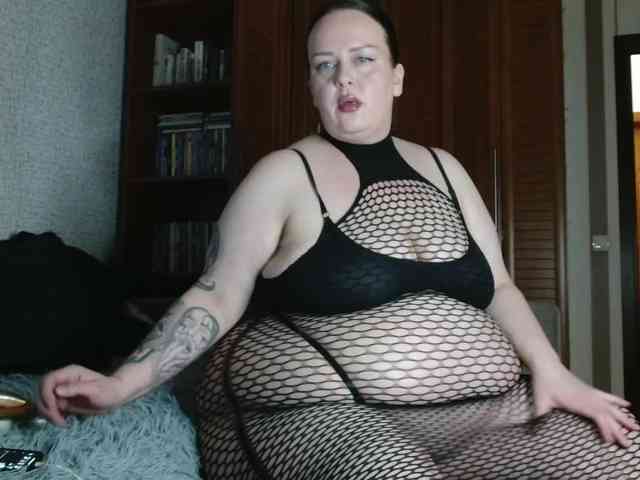 KatyushaBelly webcam