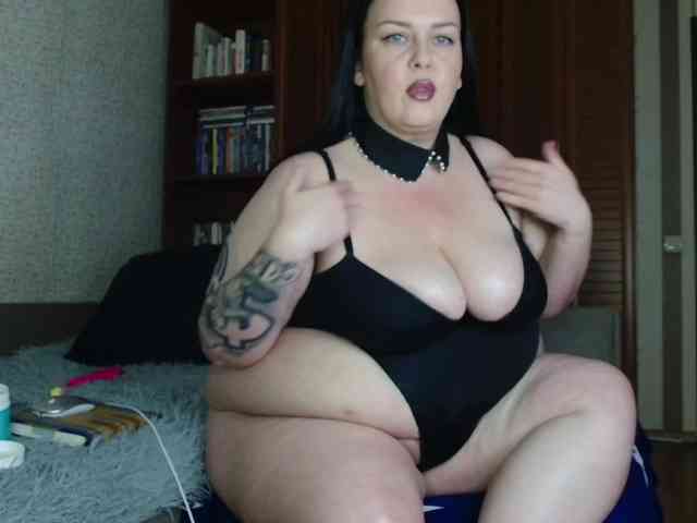 KatyushaBelly webcam