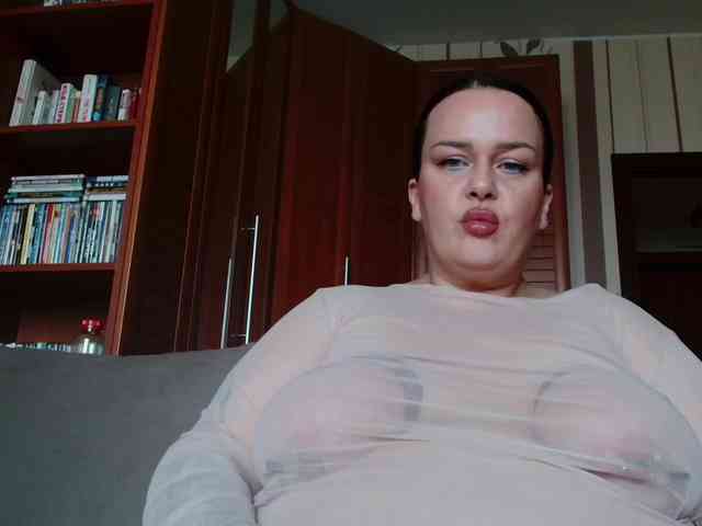 KatyushaBelly webcam