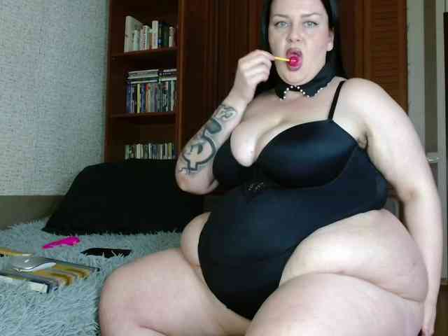 KatyushaBelly webcam