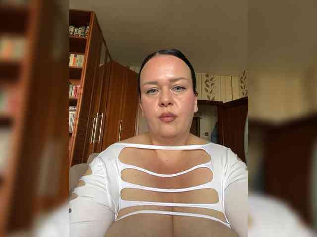 KatyushaBelly webcam