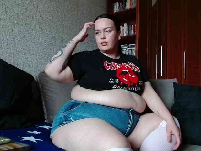 KatyushaBelly webcam