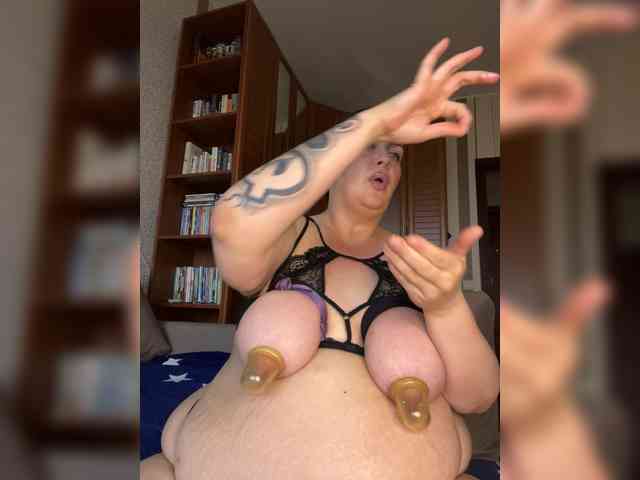 KatyushaBelly webcam