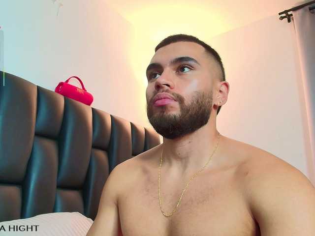 ThiagoHunk live cam