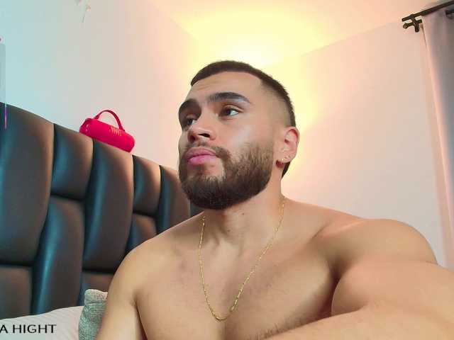ThiagoHunk live cam